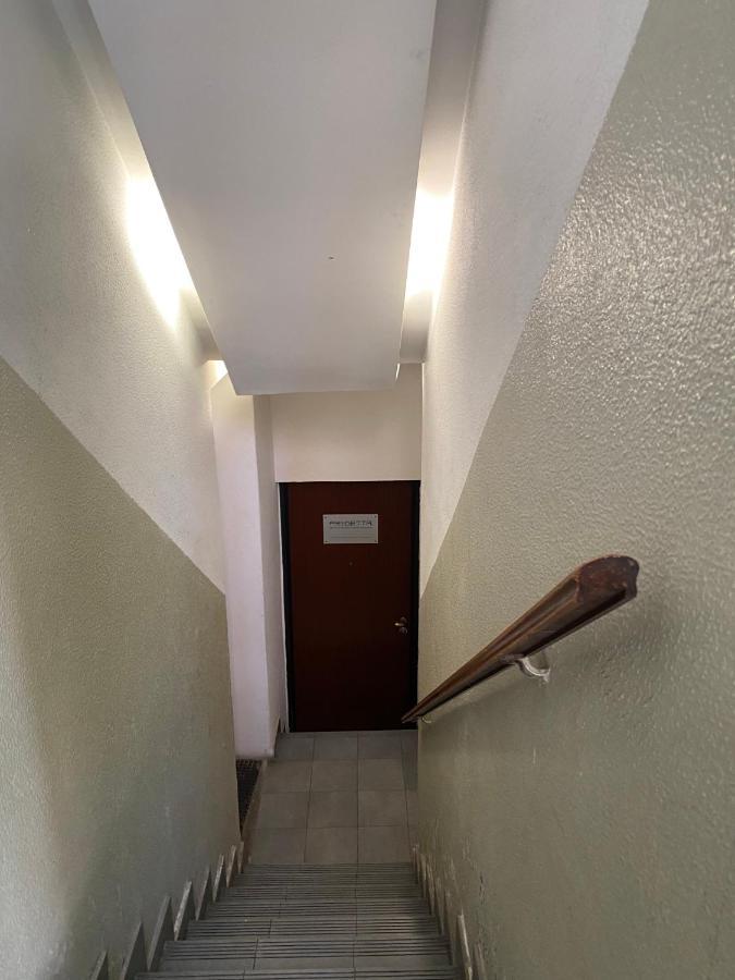 Living Apartment Milan Luaran gambar